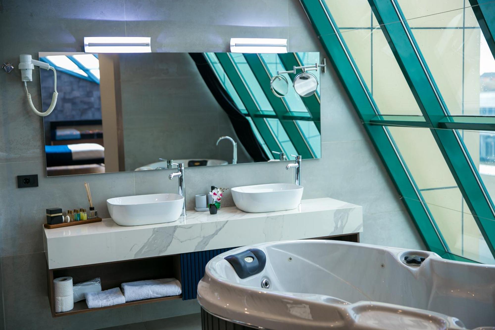 Astoria Luxury & Spa Gjilan Экстерьер фото
